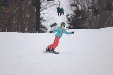 Picture of Mountain Cats Half Day Snowboard (Ages 3-13)